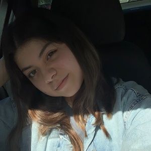 Meet your Posher, Tania